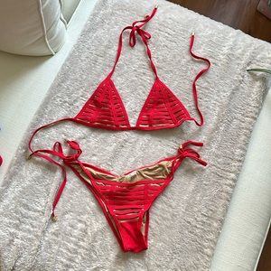 Beach Bunny, Hard Summer tie side bikini in red, size M